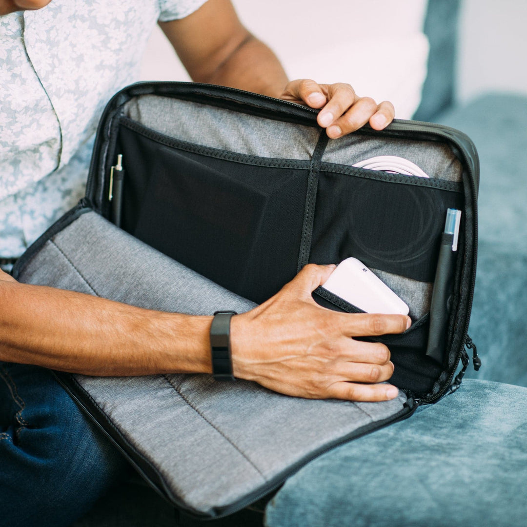 Tech Case - NOMATIC Travel Bags and Packs