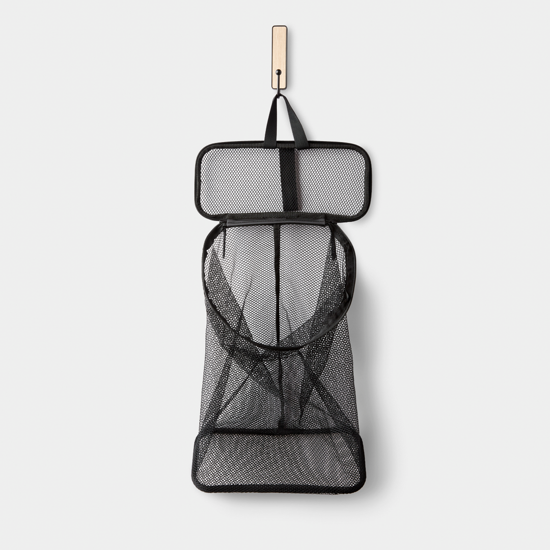 Hanging Nomatic Laundry Bag