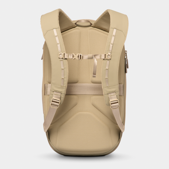 Nomatic Navigator RS Pack 15L Sand Back View#color_sand